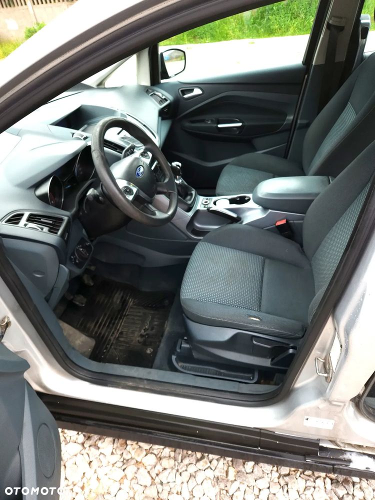 Ford Grand C-MAX - 8