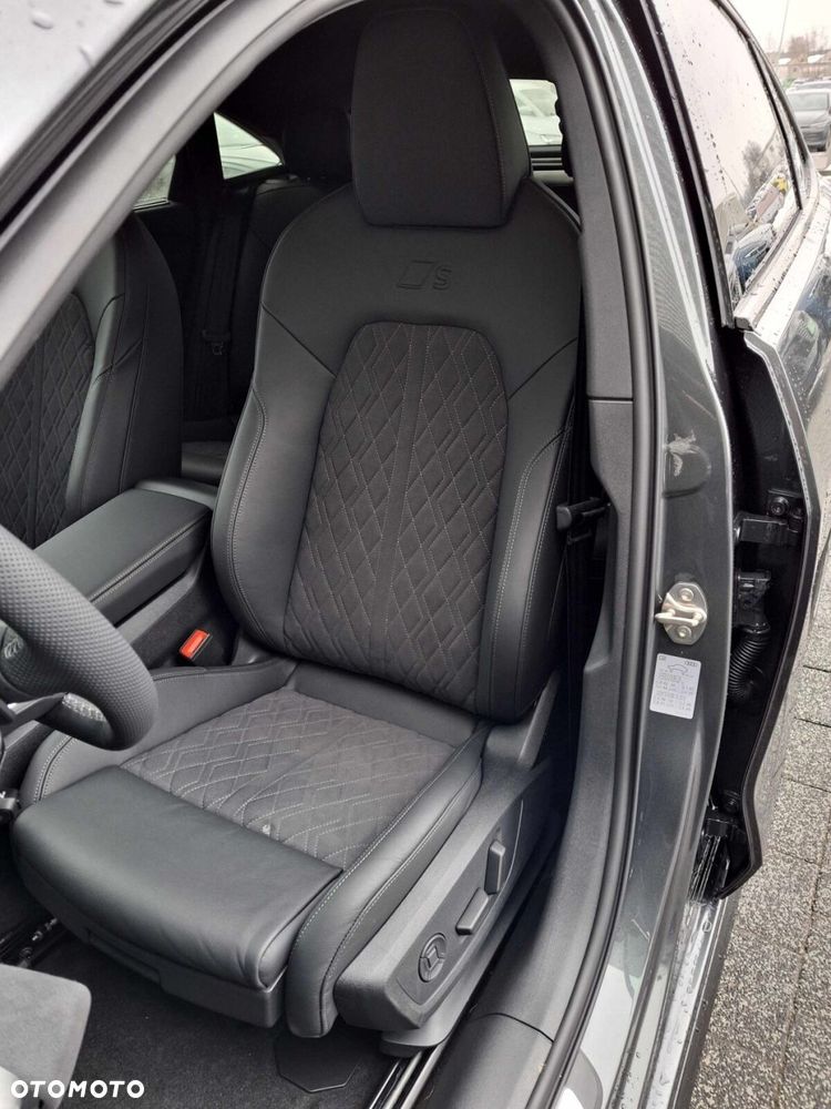 Audi A5 Limousine - 11