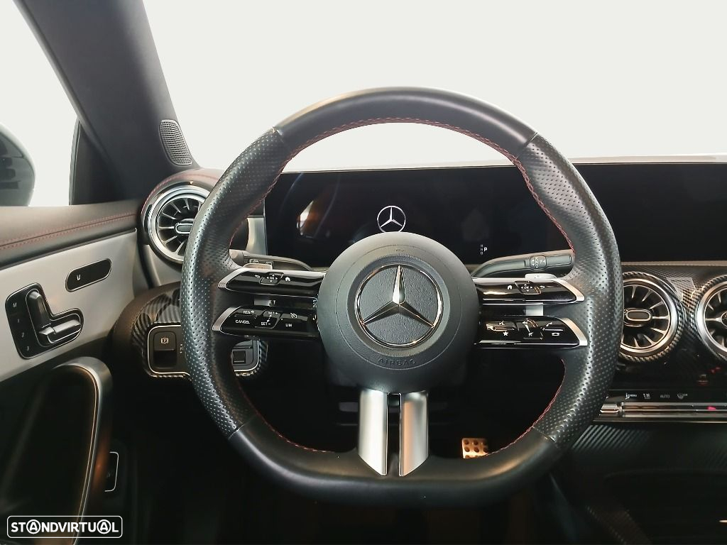 Mercedes-Benz CLA 180 d Shooting Brake AMG Line Aut. - 9