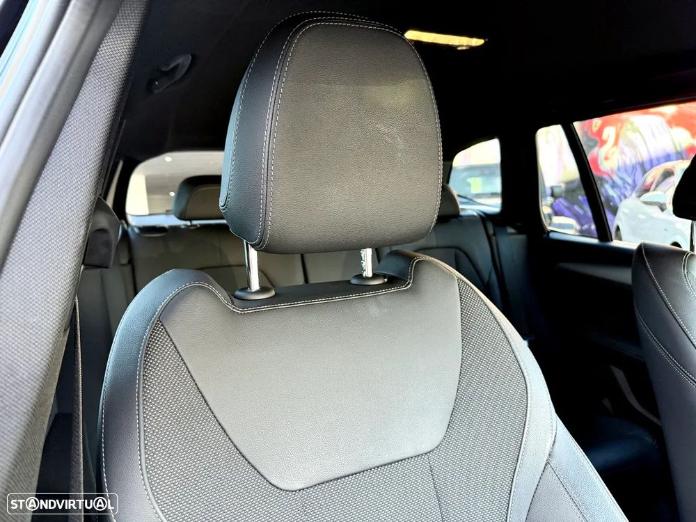 BMW X3 18 d sDrive Pack M Auto - 38