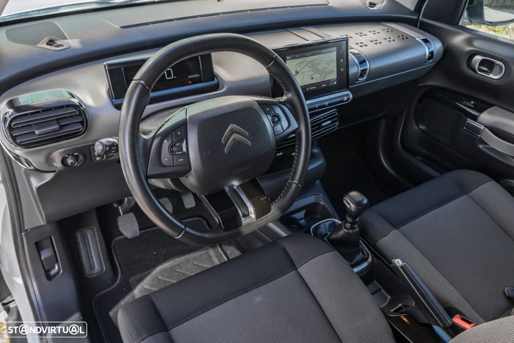 Citroën C4 Cactus 1.2 PureTech Shine - 31