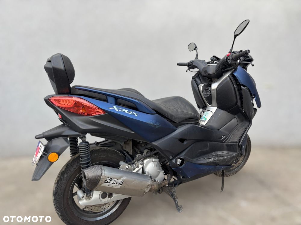 Yamaha X-max - 3