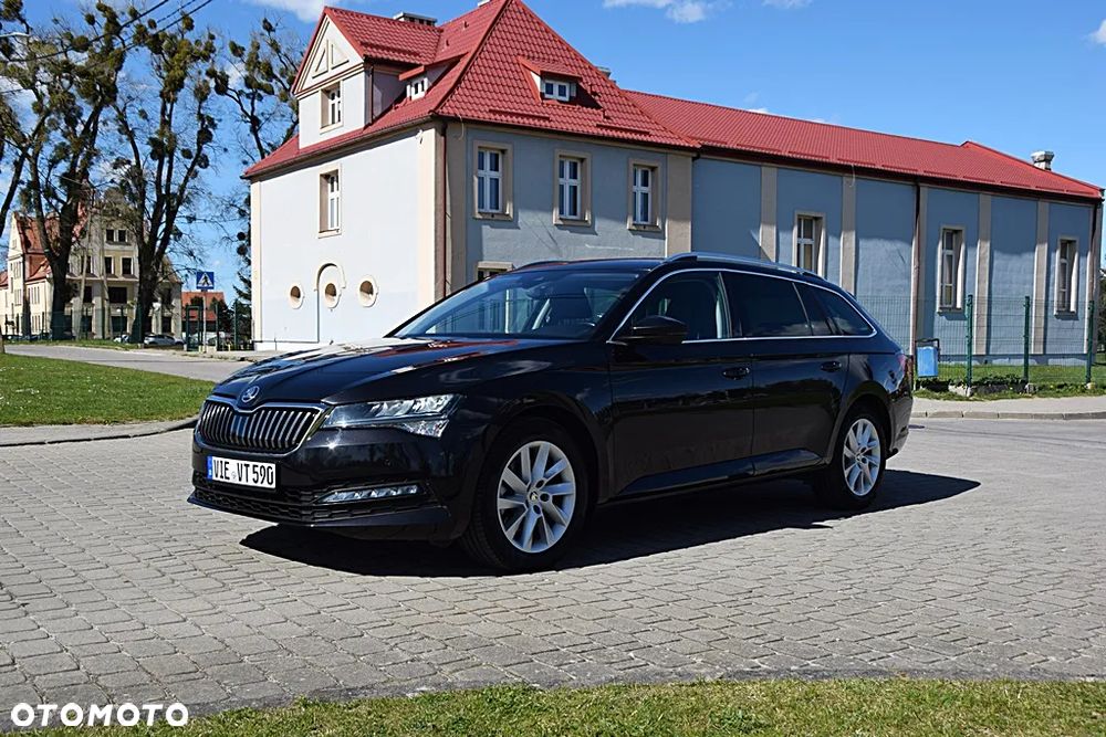 Skoda Superb 2.0 TDI Sportline DSG7 - 8