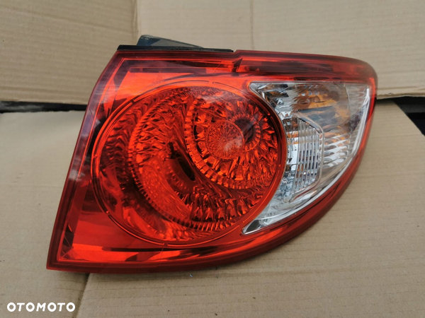 Lampa tylna prawa Hyundai Santa Fe II