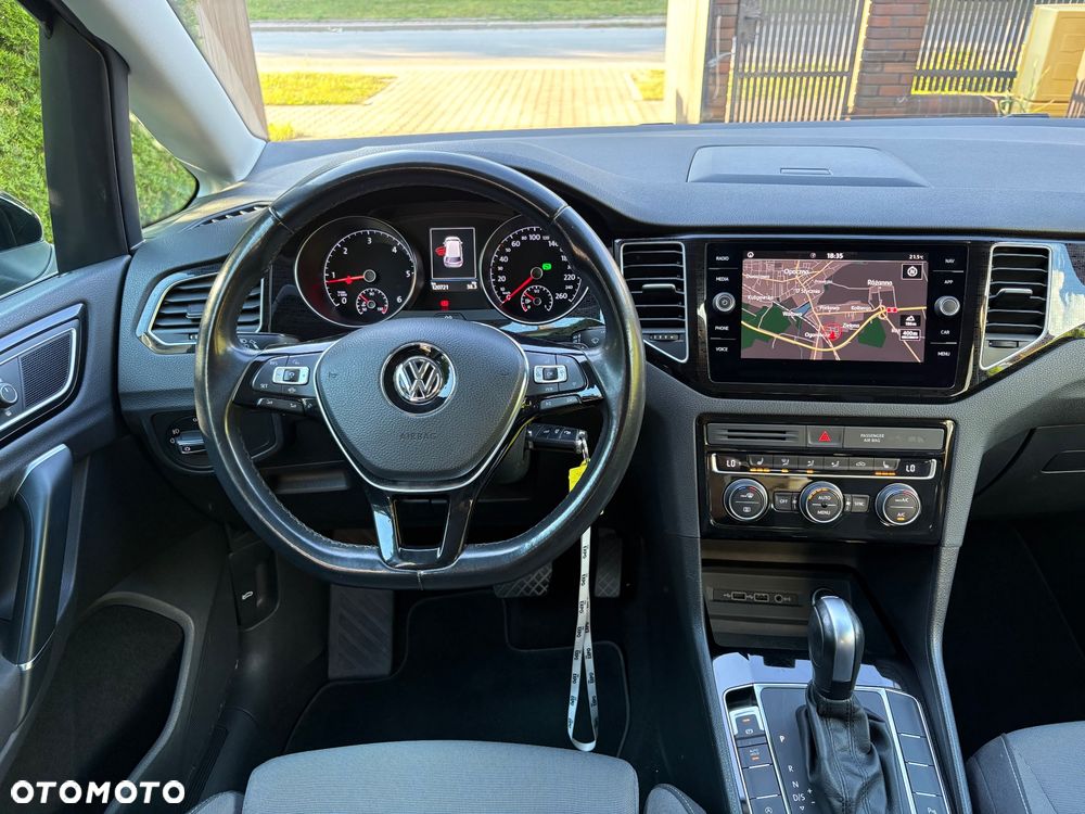 Volkswagen Golf Sportsvan - 14