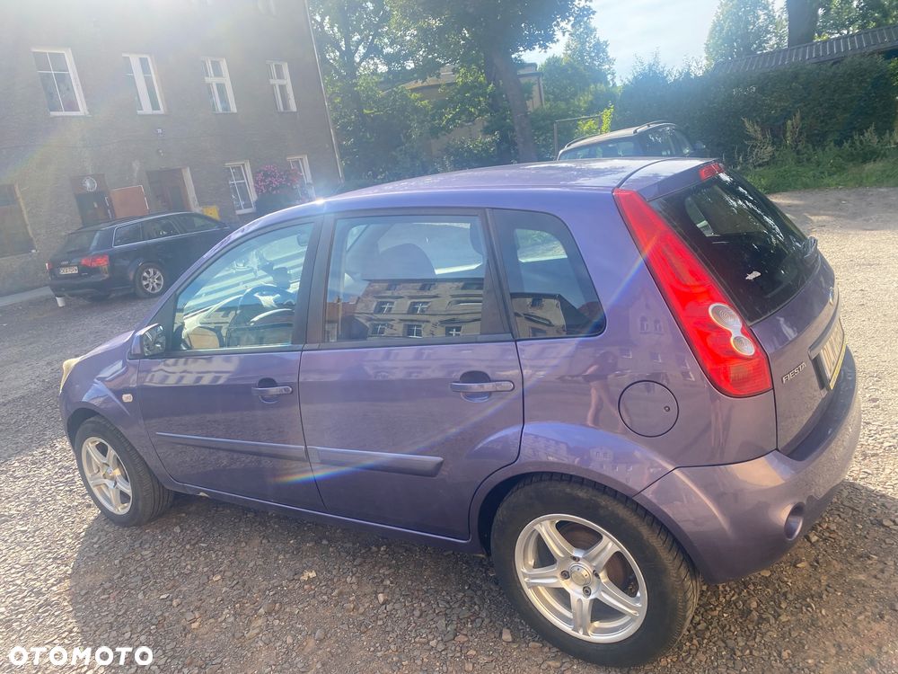 Ford Fiesta - 3