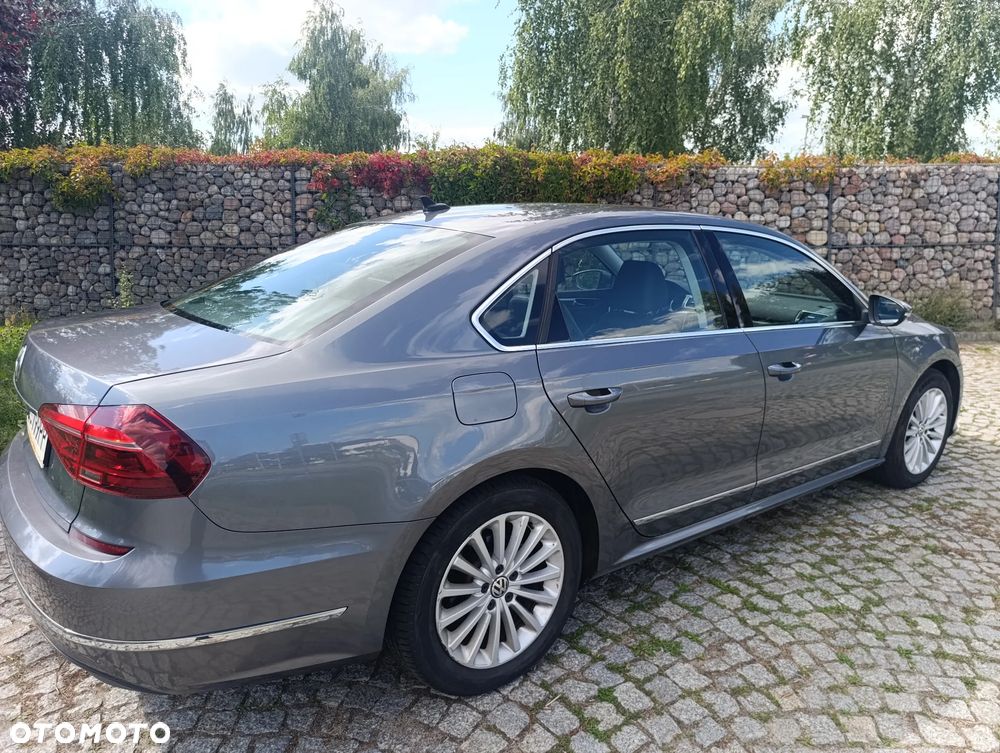 Volkswagen Passat 1.8 TSI BMT Highline DSG - 3