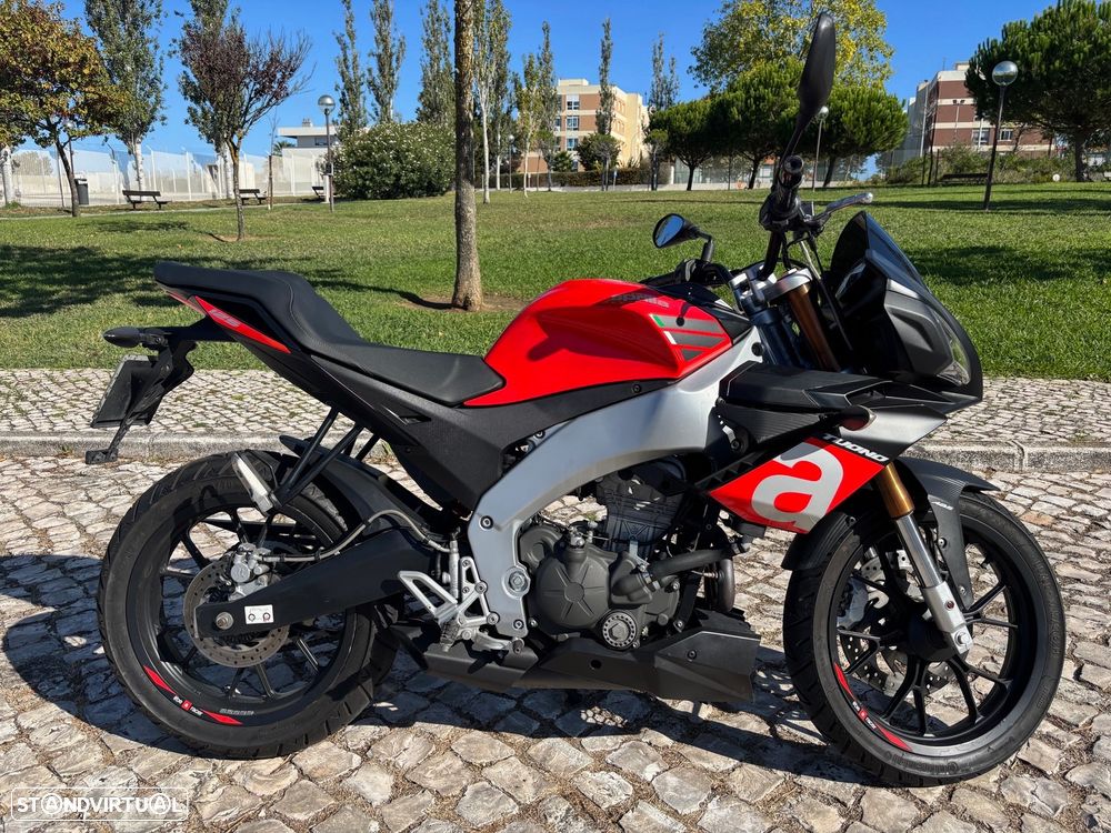 Aprilia Tuono 125 Racing - 1