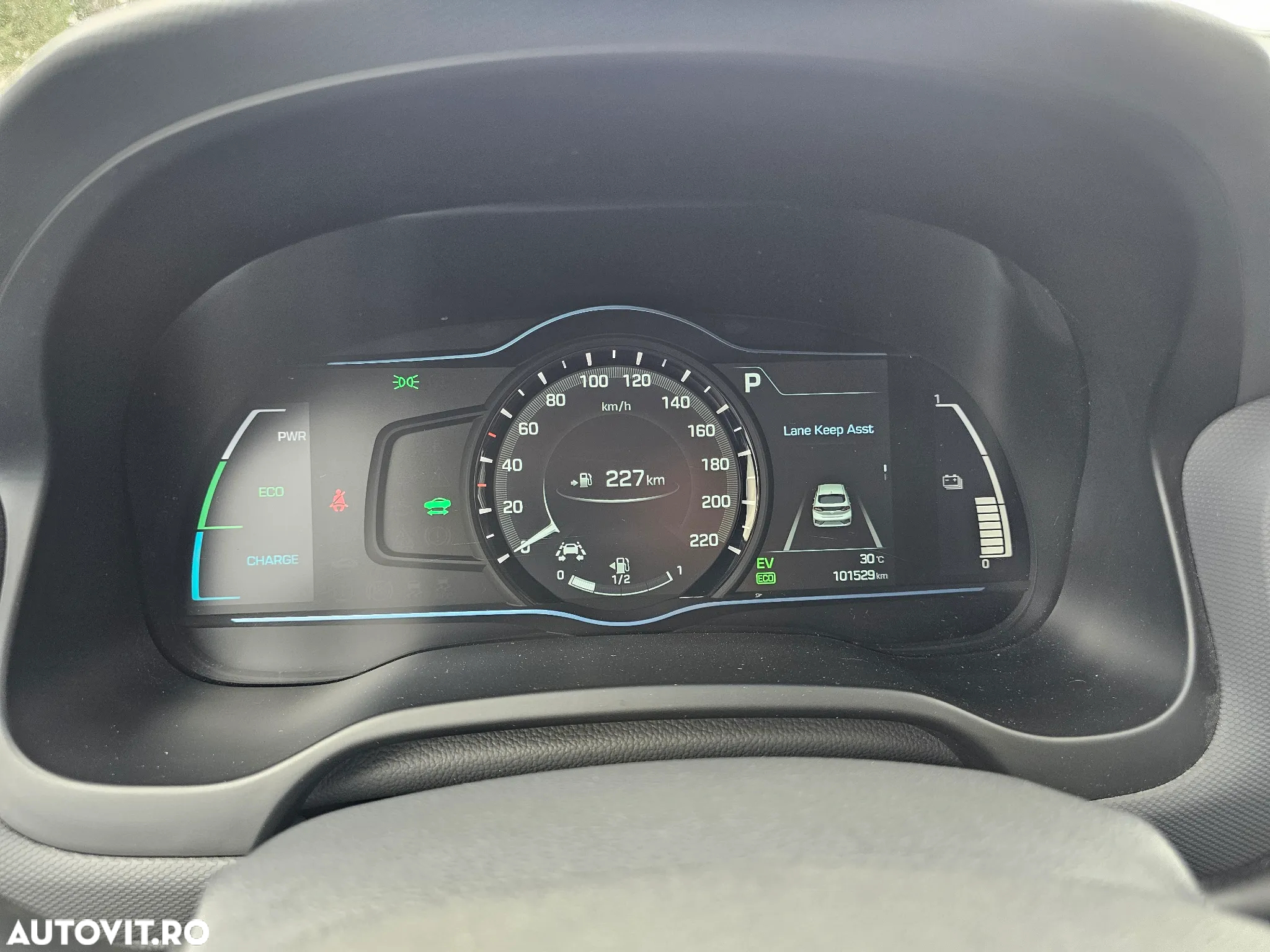 Hyundai IONIQ Hybrid 1.6 GDI Style - 26
