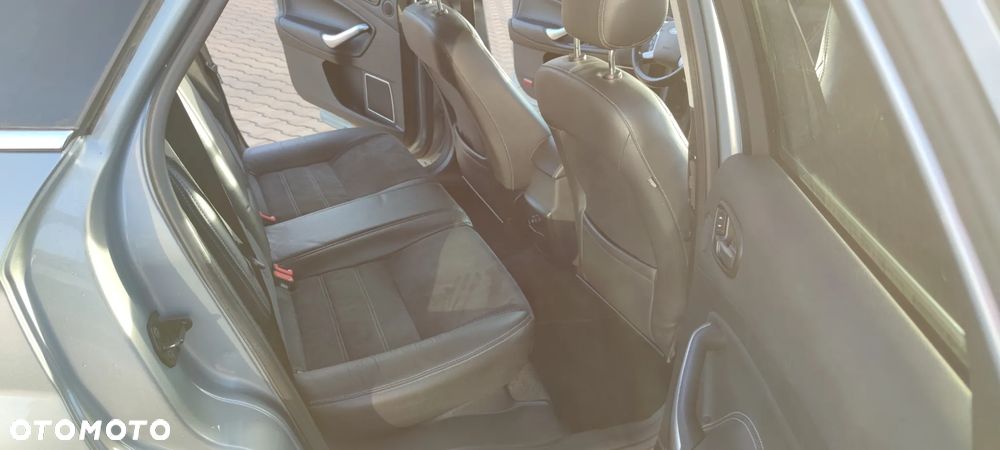 Ford Mondeo 2.0 TDCi Titanium S - 8