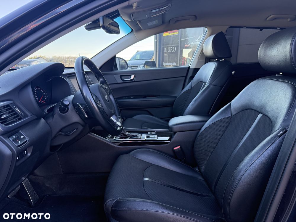 Kia Optima 1.7 CRDI XL DCT - 17