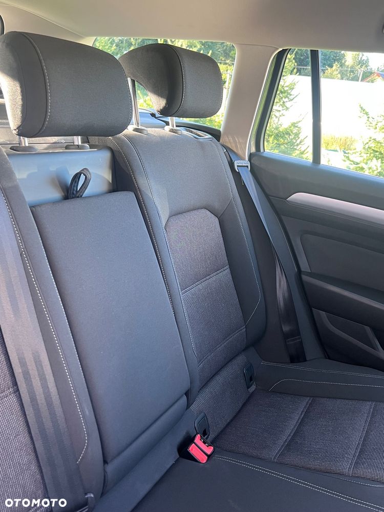 Volkswagen Passat 1.6 TDI BMT Comfortline - 13