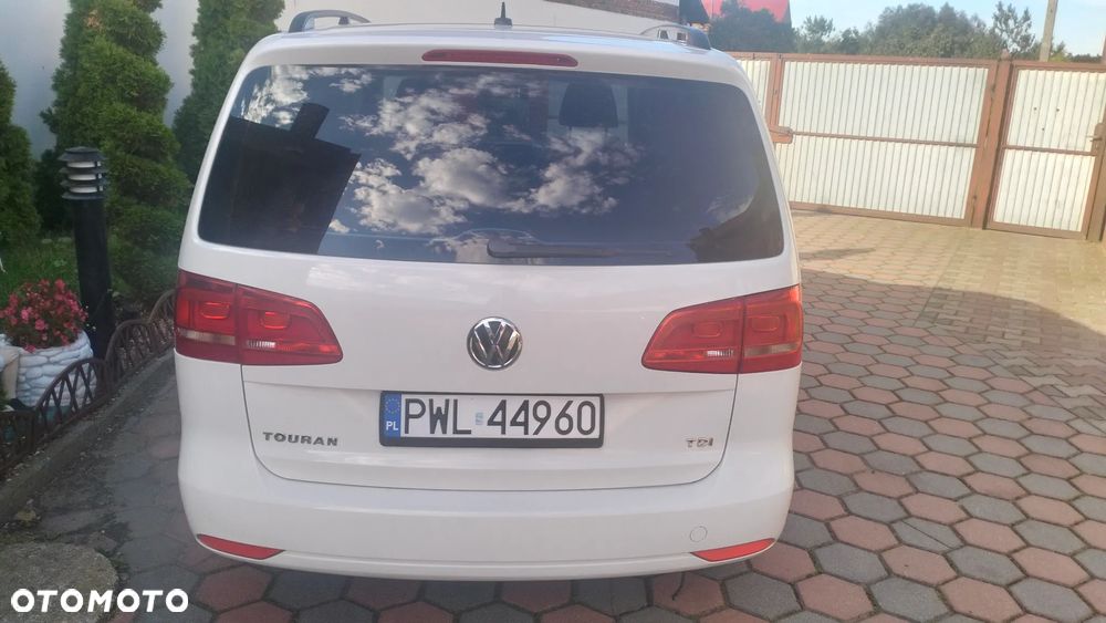 Volkswagen Touran 1.6 TDI DPF BlueMotion Technology DSG Comfortline - 6