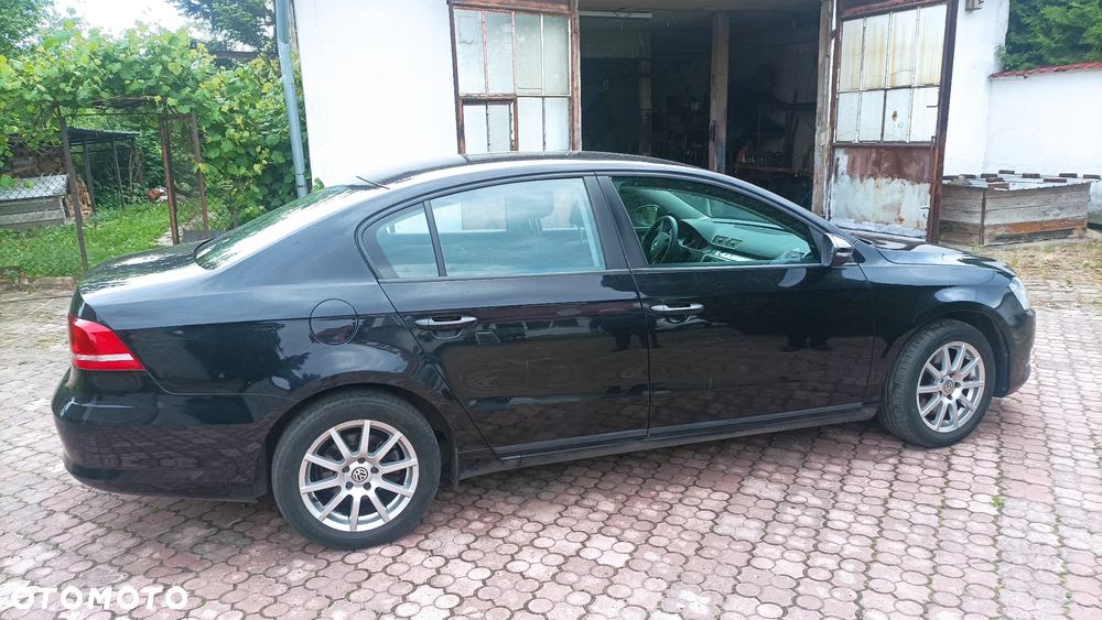 Volkswagen Passat 2.0 TDI Comfortline - 1
