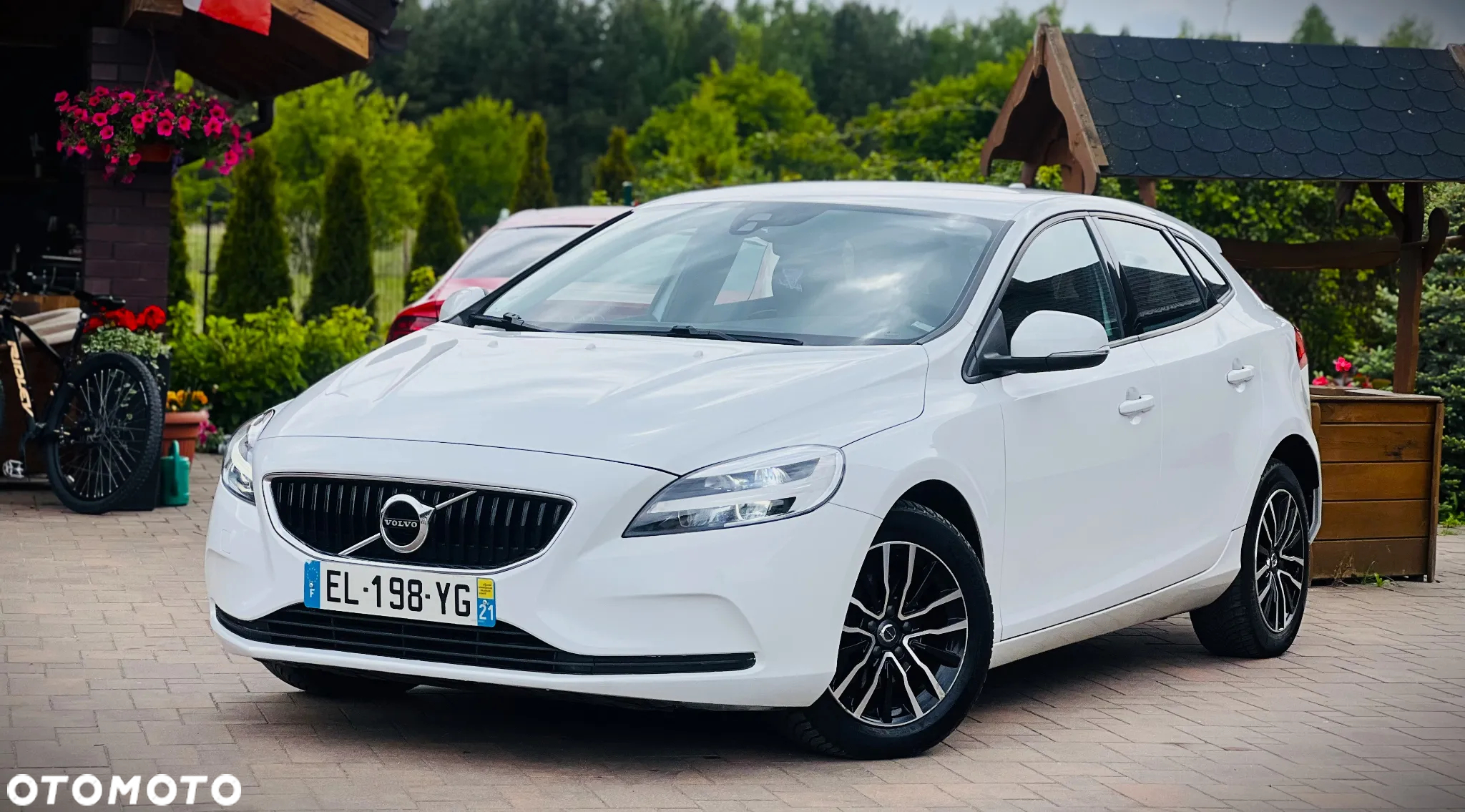 Volvo V40 D2 Drive-E Momentum - 11