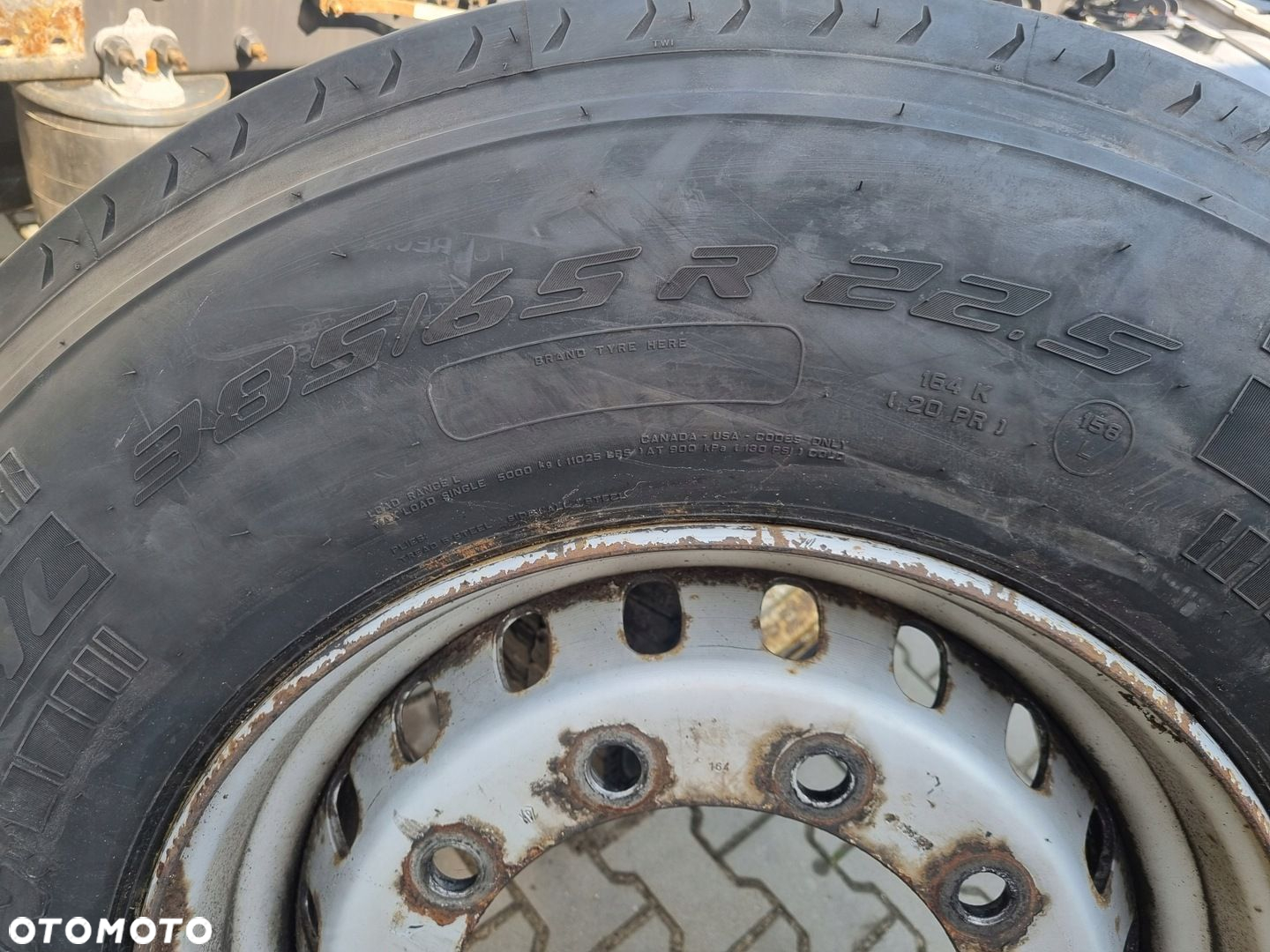 OPONA PRZÓD PROWADZĄCA PIRELLI FR 01 TRIATHLON 385/65/R22.5 2024 - 2