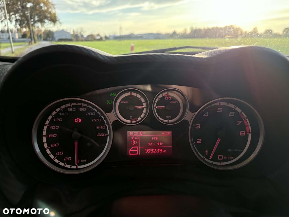 Alfa Romeo Mito - 5