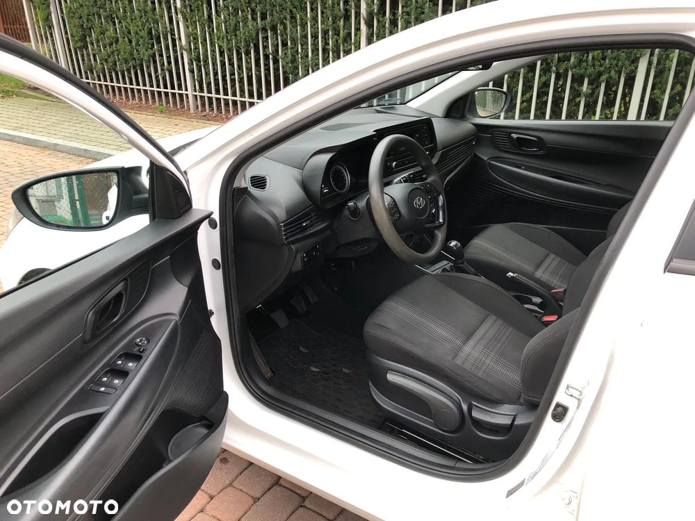 Hyundai i20 1.2 Pure - 8