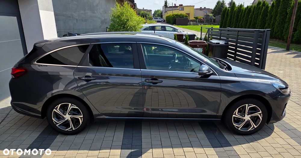 Hyundai i30 1.5 DPI Smart - 4