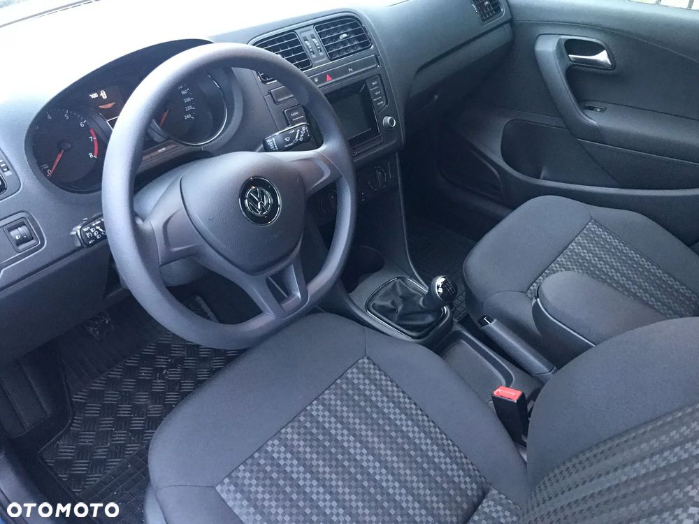 Volkswagen Polo 1.0 BMT Trendline - 6