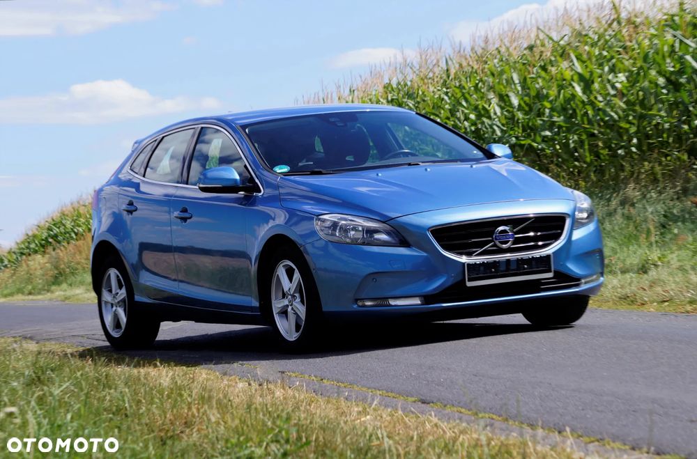 Volvo V40 - 2