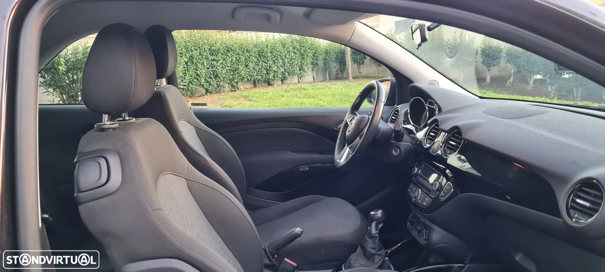 Opel Adam 1.2 Glam - 11
