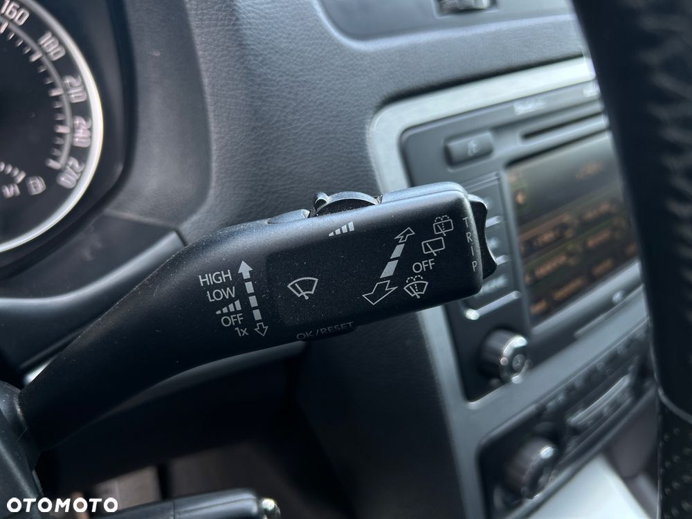 Skoda Octavia 2.0 TDI CR DPF RS - 31