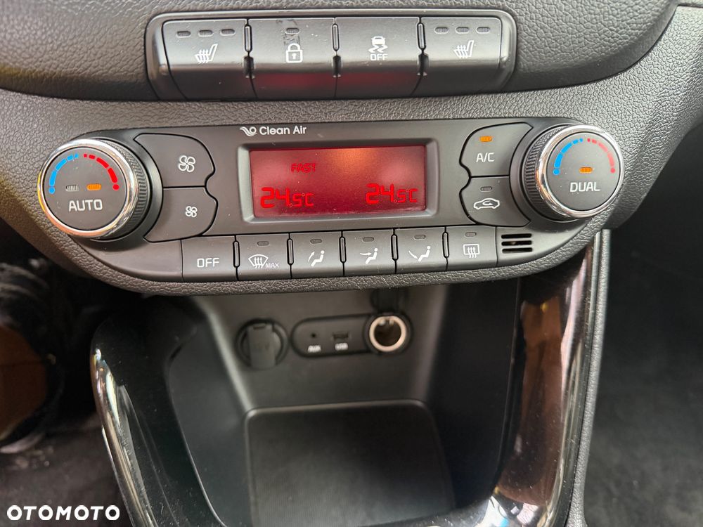 Kia Ceed 1.6 GDI Platinum Edition - 24