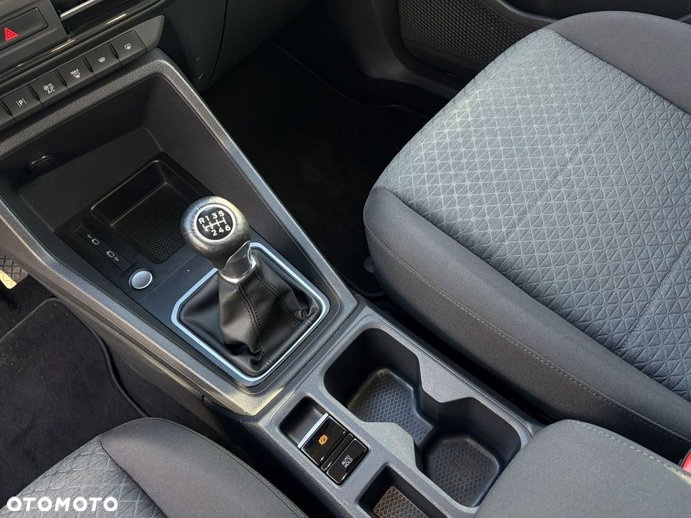 Ford Tourneo Connect 2.0 EcoBlue Titanium - 21