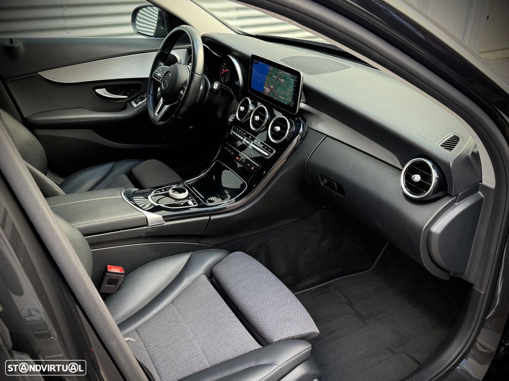 Mercedes-Benz C 300 de Avantgarde - 9