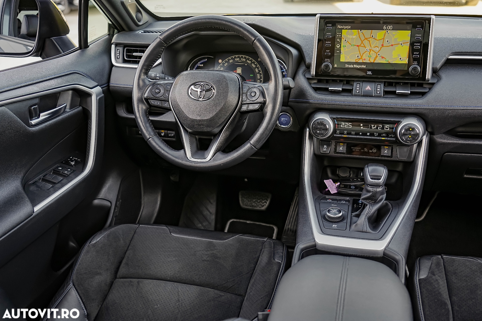 Toyota RAV4 2.5 4x4 Hybrid Black Edition - 18