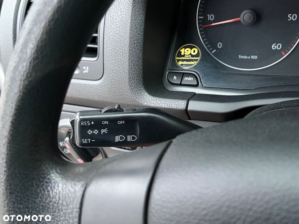 Volkswagen Golf 1.9 TDI DPF Trendline - 16