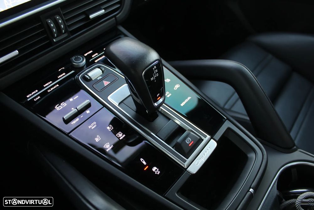Porsche Cayenne Coupé E-Hybrid Platinum Edition - 20