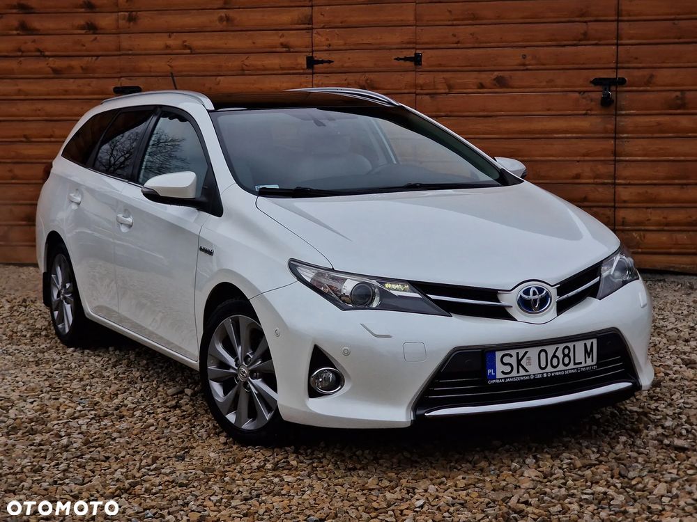 Toyota Auris - 2
