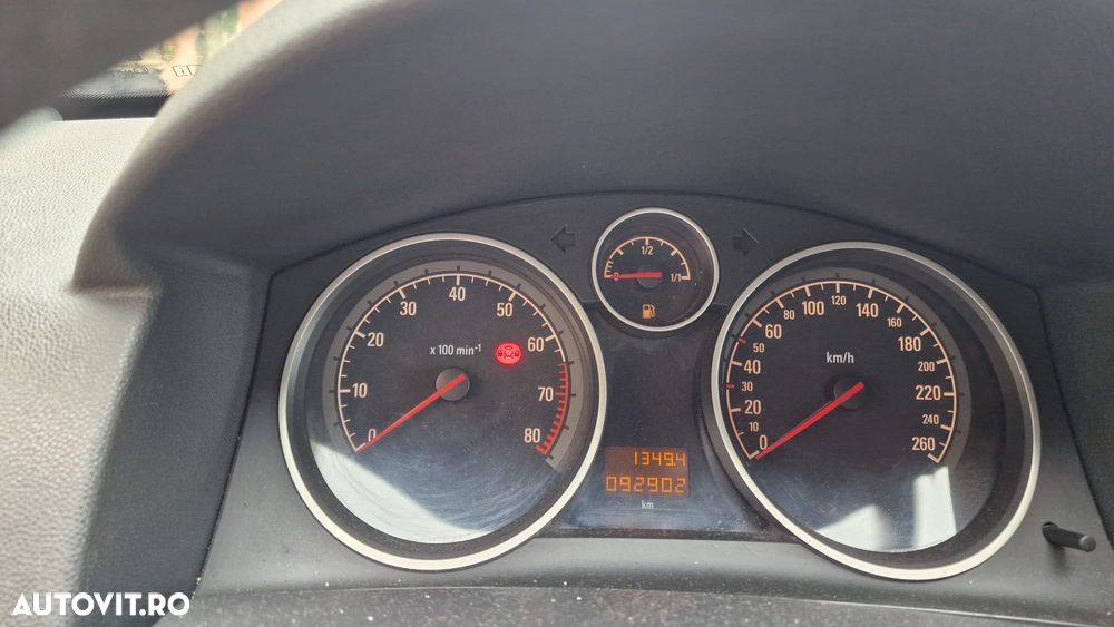 Opel Astra - 12
