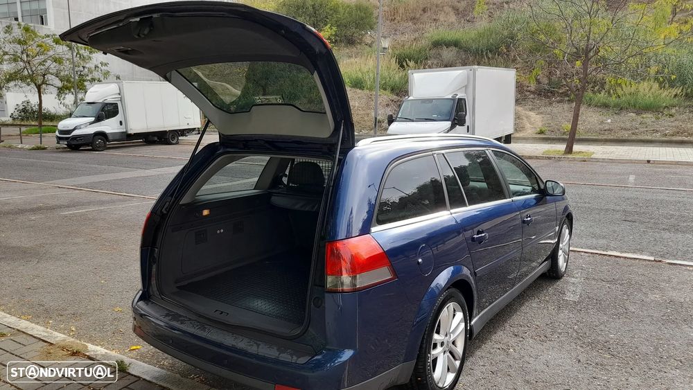 Opel Vectra Caravan 1.9 CDTI Cosmo - 9
