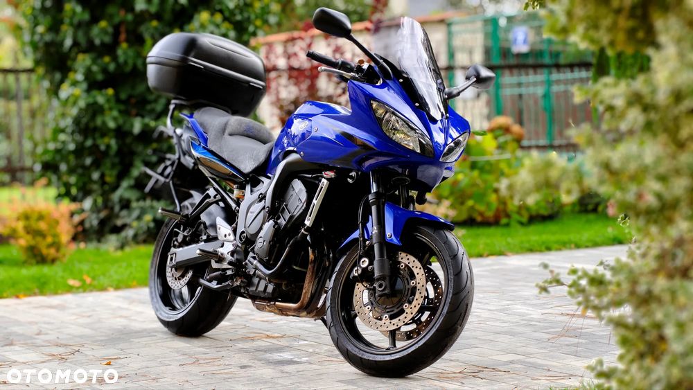 Yamaha FZ6