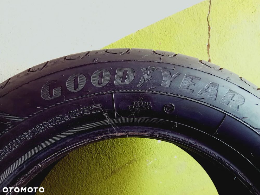 Opony Goodyear 195 / 65 R15 - 2 szt. - 3