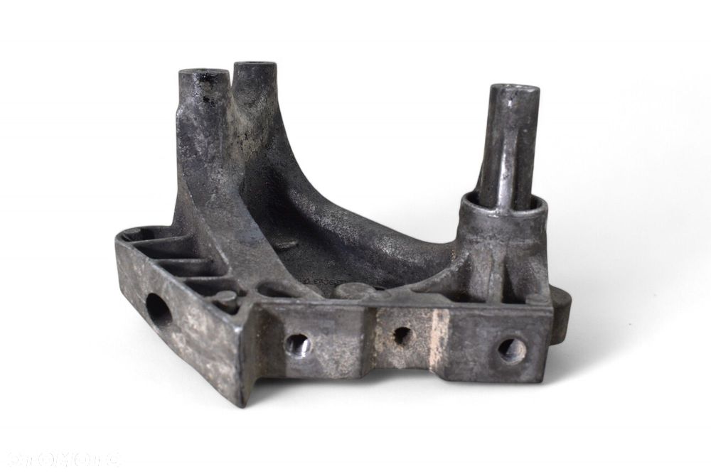 Łapa Silnika VW GOLF VII AUDI A3 8V SEAT LEON III 1.6 2.0 TDI 04L199207 - 2