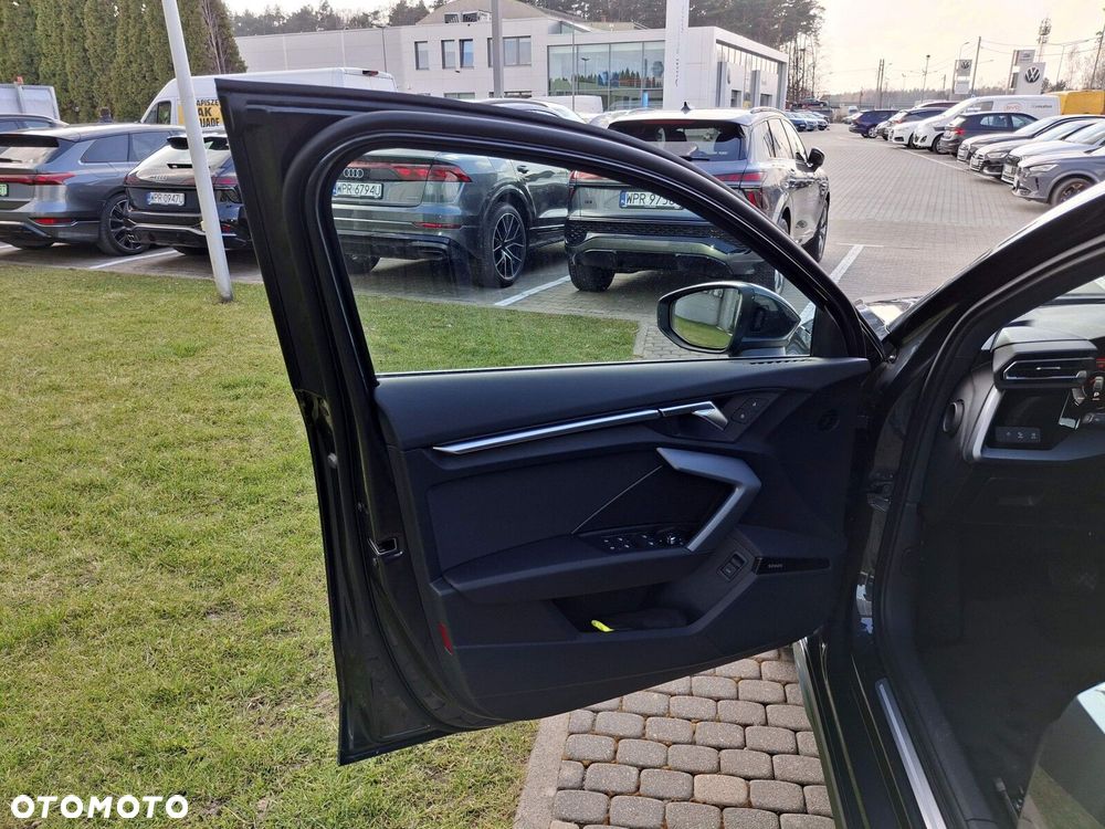 Audi A3 Allstreet - 21