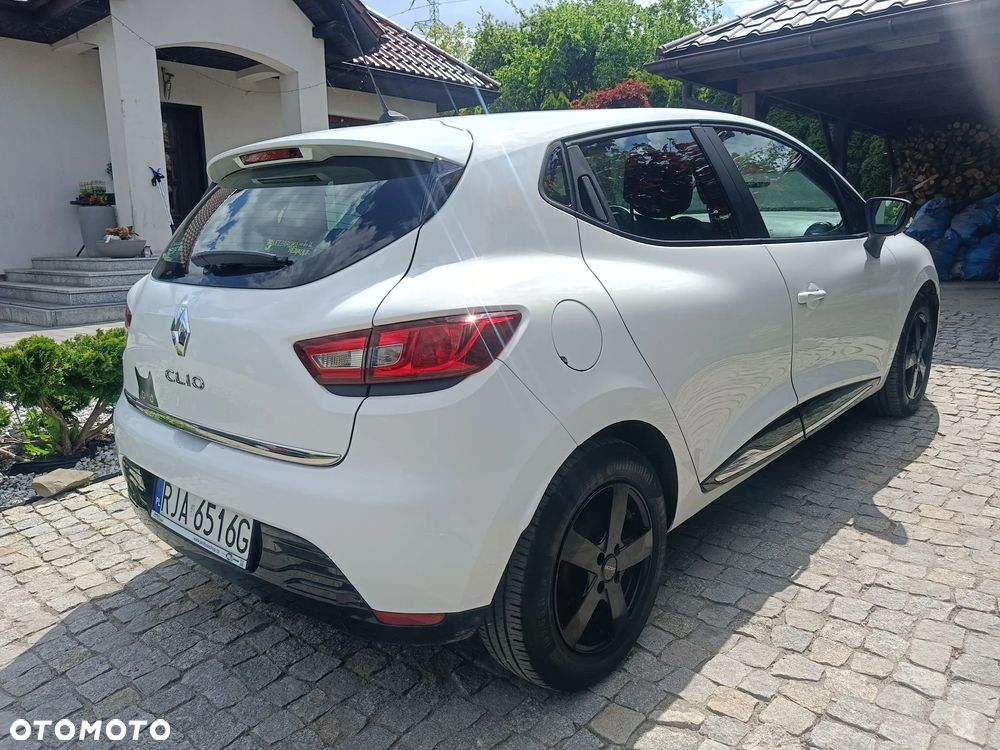Renault Clio 1.2 16V Dynamique - 10