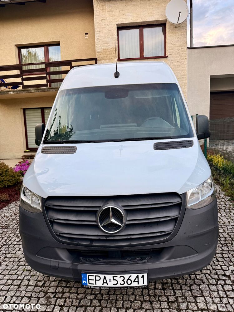 Mercedes-Benz Sprinter - 3