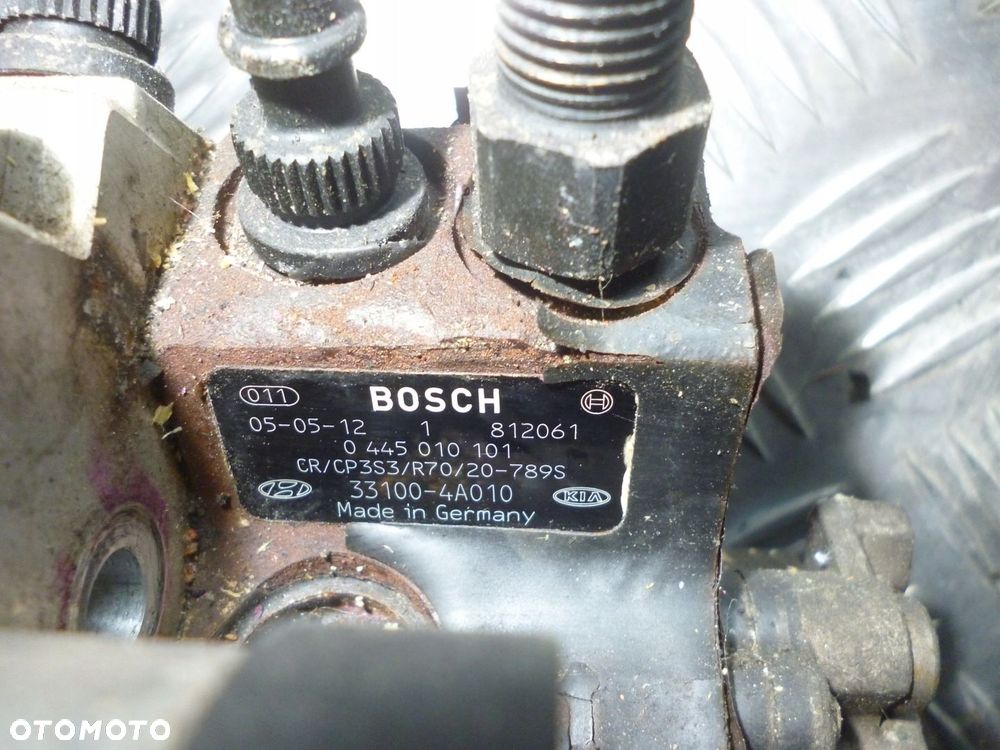 KOMPLETNY UKŁAD WTRYSKOWY POMPA WTRYSKI LISTWA KIA SORENTO 2.5 CRDI - 2