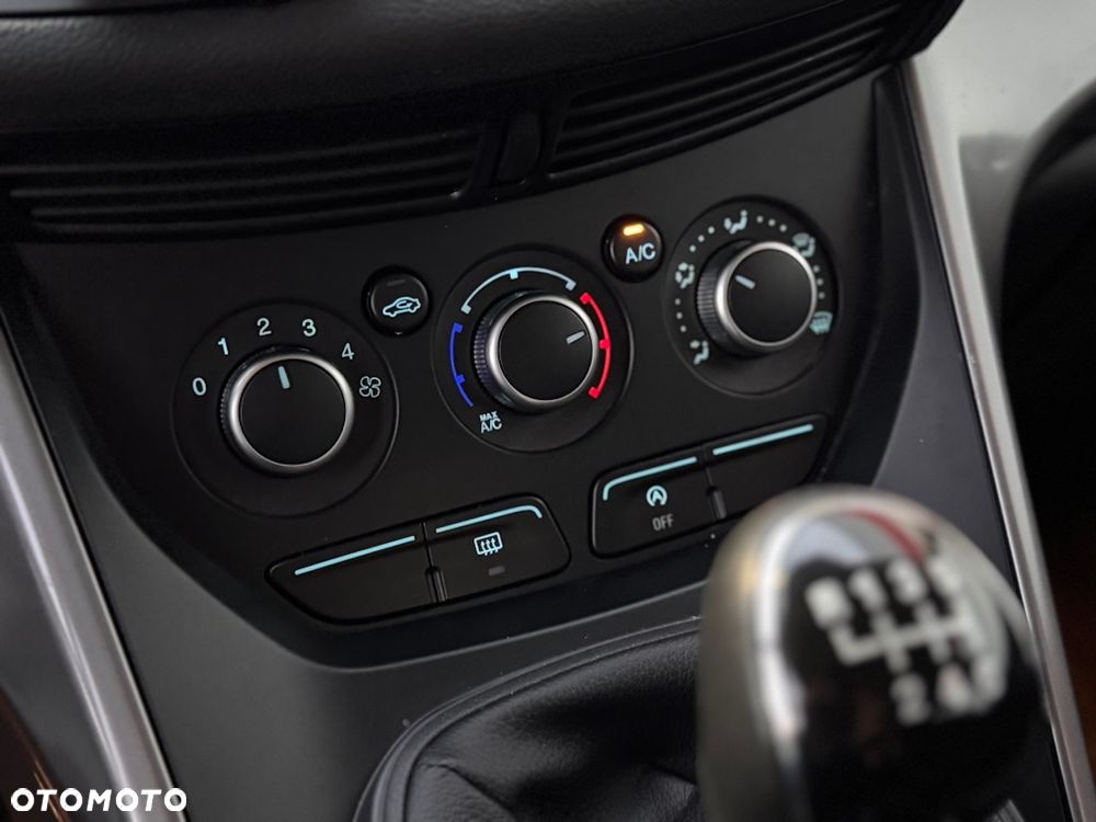 Ford Kuga 2.0 TDCi 2x4 Trend - 27