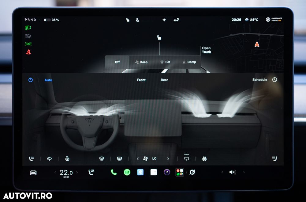 Tesla Model Y - 17