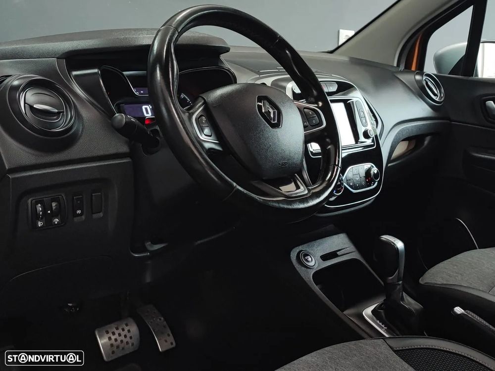 Renault Captur 1.5 dCi Exclusive EDC - 20
