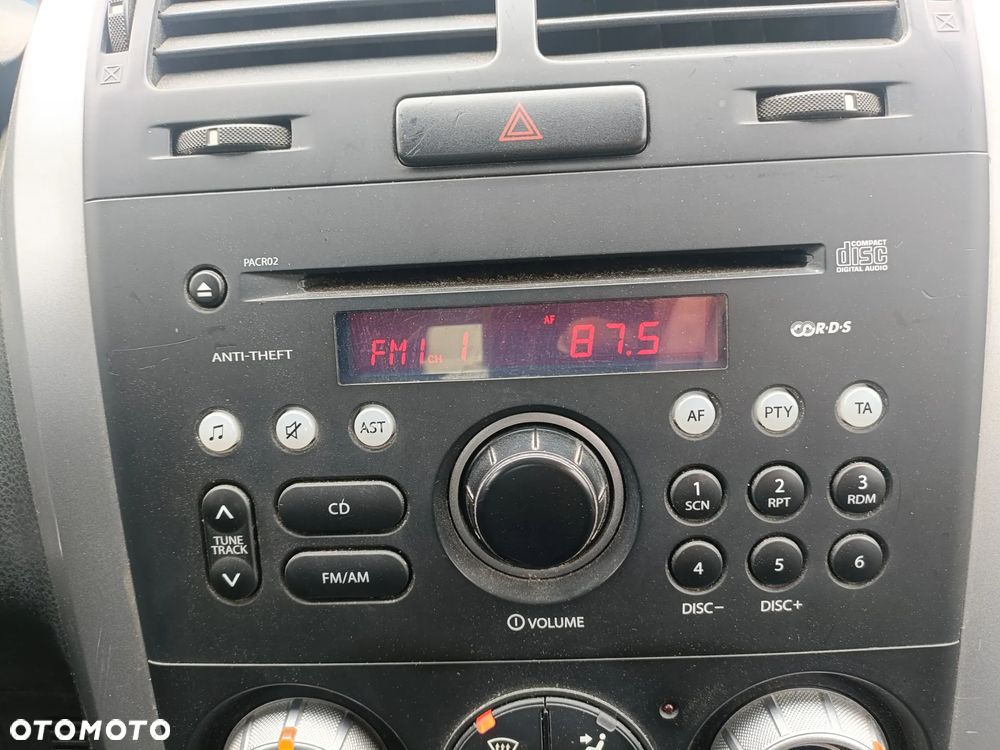 SUZUKI GRAND VITARA II 2 05-14 2005 r. radioodtwarzacz radioodbiornik radio * - 1