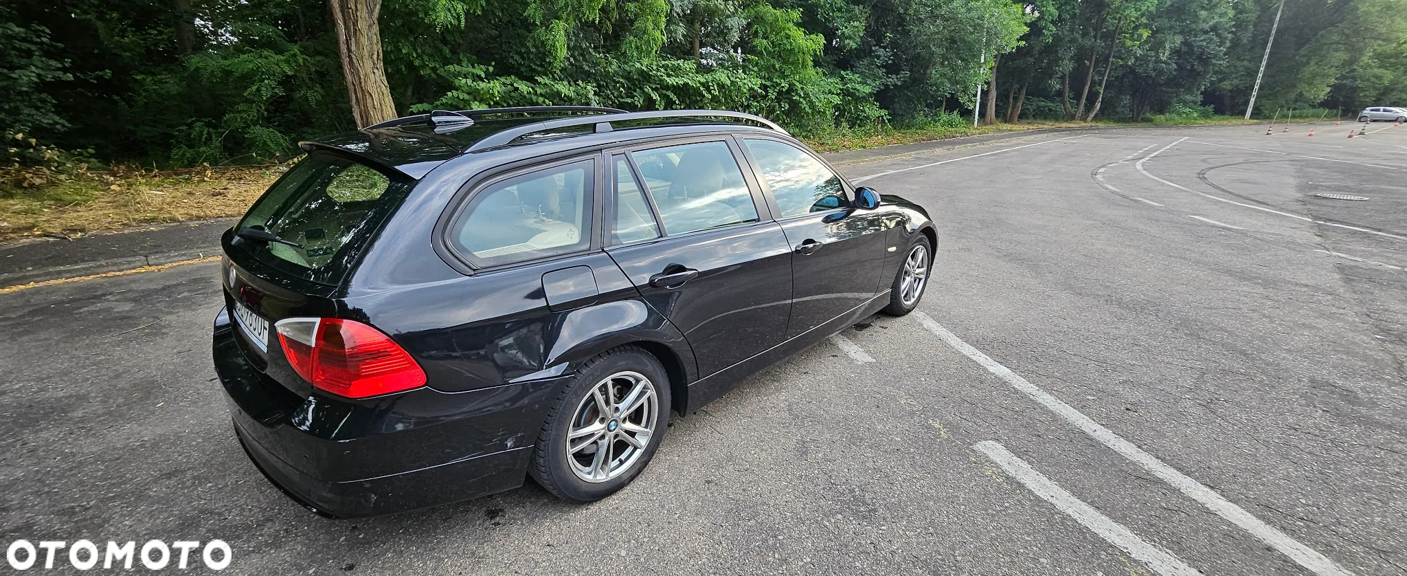 BMW Seria 3 318d - 4