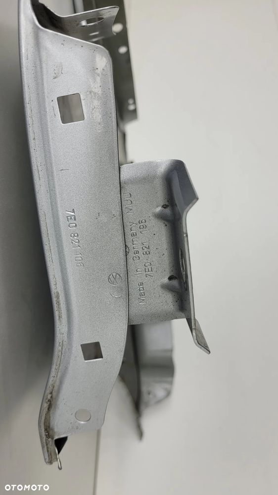 VW T6 TRANSPORTER MULTIVAN 15-19 BŁOTNIK PRZÓD PRAWY - 7