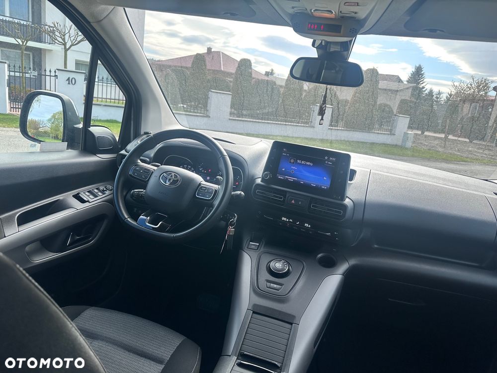 Toyota Proace City Verso 1.2 D-4T Family - 22